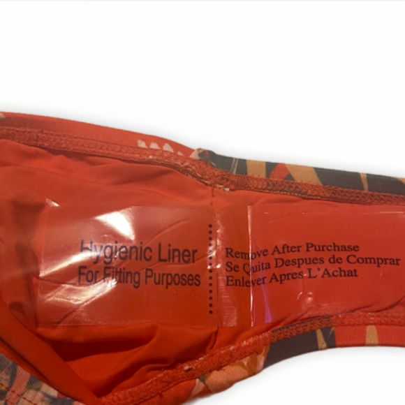 Modcloth Bethany One piece Swimsuit - Picture 6 of 9